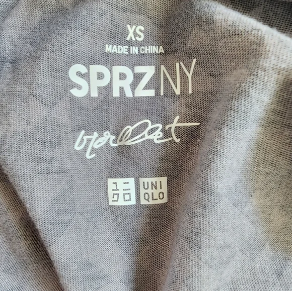 Uniqlo SPRZ NY MoMA Collection Graphic Tee in Gray Size XS - Picture 6 of 8